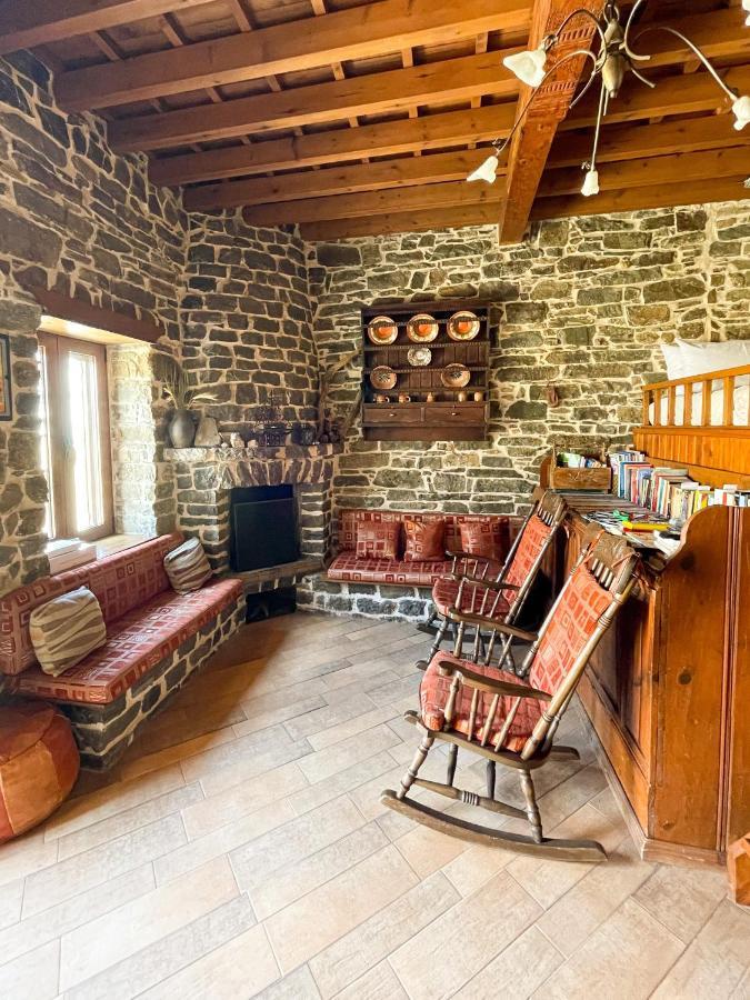 Echo Traditional House - Ηχώ Παραδοσιακό Σπίτι Émbonas Eksteriør billede